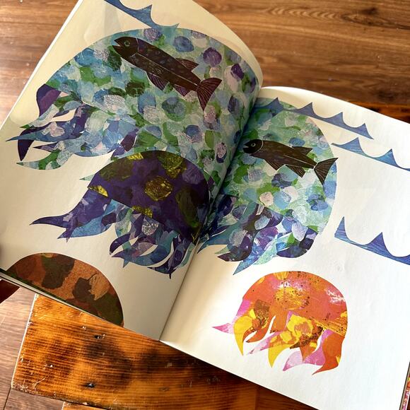 Vintage 1995 Eric Carle I See A Song Wordless Paperback Book - Picture 6 of 9